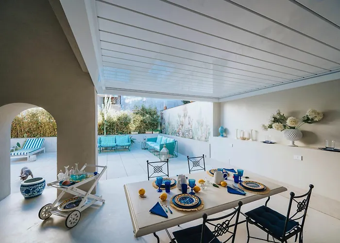 Matilde By Elite Capri